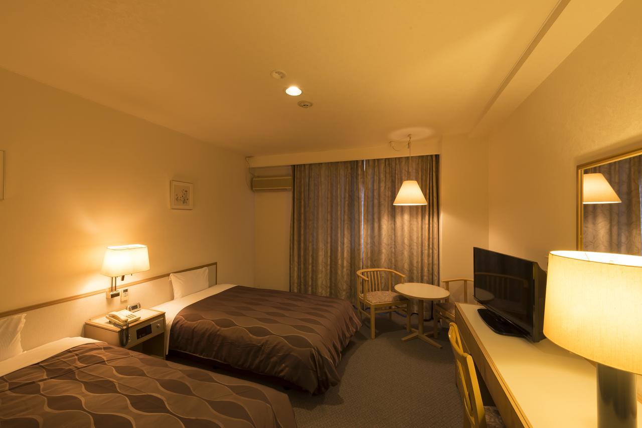 Sky Hotel Namerikawa Екстериор снимка